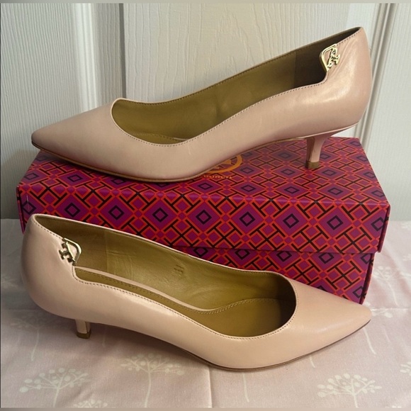 Tory Burch Blush Pink Pointed pump - Picture 14 of 14